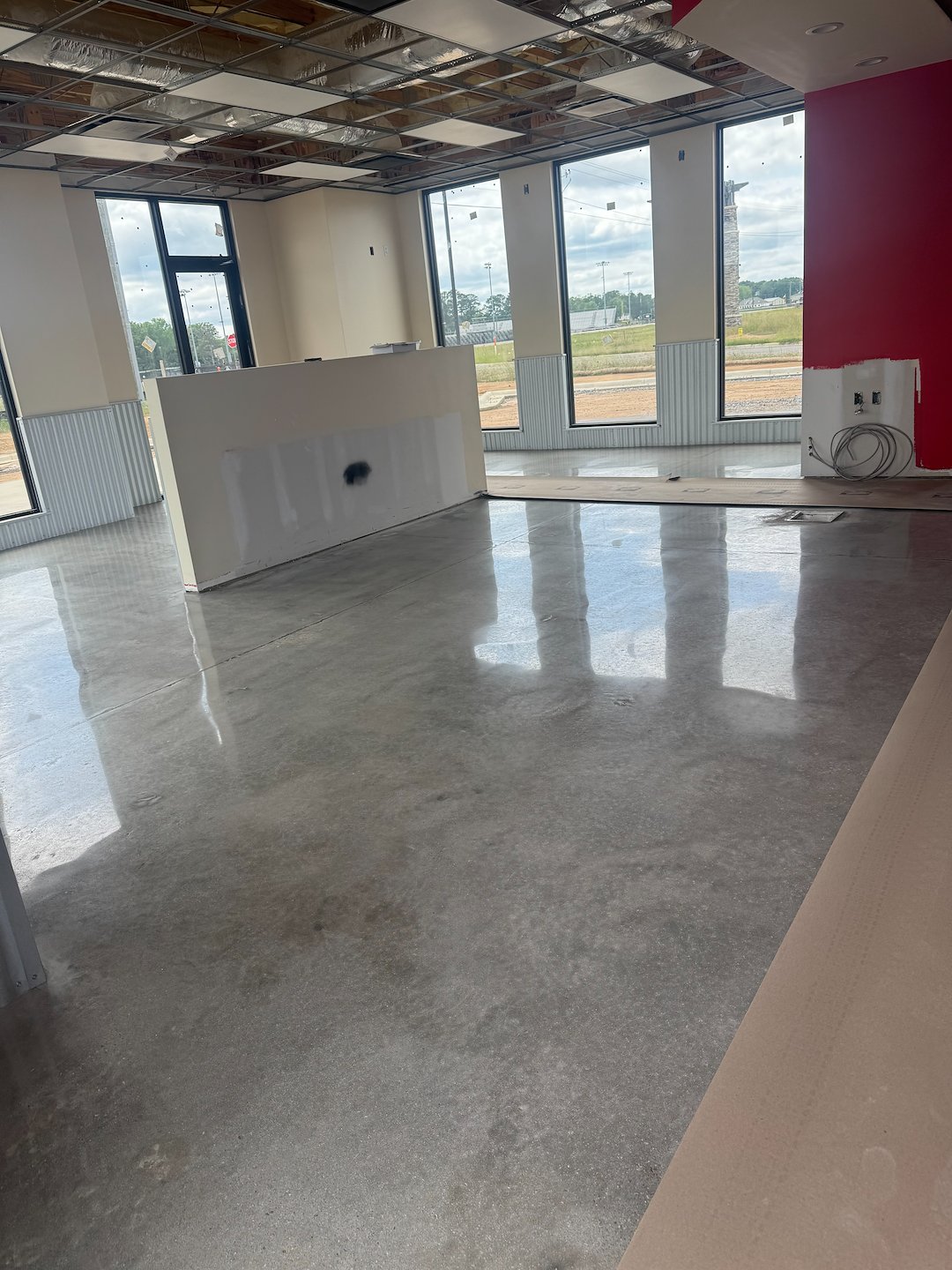 Perfectly polished concrete commercial project